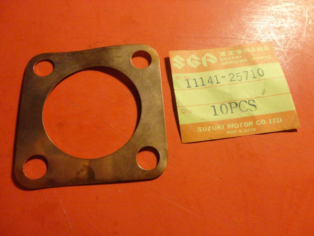 NOS OEM FACTORY SUZUKI GZ250 CYLINDER HEAD GASKET 1114125710 eBay