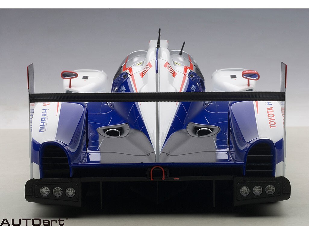 AUTOart 1/18 car 81415 Toyota TS040 HYBRID Le Mans 2014 #7