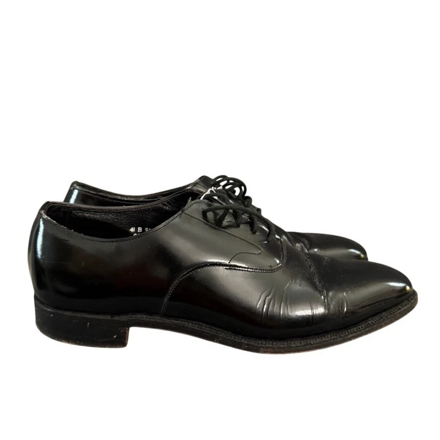 Brooks Brothers Patent Leather Dress Shoes for Men for sale  display picture 2