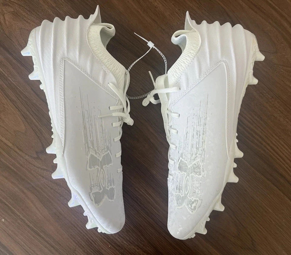 Under Armour Blur Smoke Suede 2.0 MC Football Cleats Men 3027978-101 White Sz 14 - Image 3 of 4