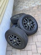 2025 TOYOTA 4RUNNER SR5 FACTORY OEM 17" CHARCOAL ALLOY WHEEL RIM AND TIRE