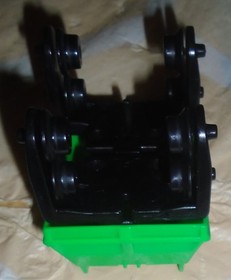 Knex Roller Coaster Car Green Micro K'nex Vertical Vengeance Logo w/Fins CLEAN!