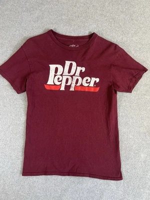 Dr Pepper Graphic T-Shirt Womens Small Burgundy Vintage Style Logo Tee Cotton - Photo 1/4