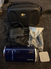 JVC Everio GZ-HM30AU 40x Optical Zoom Camcorder Blue Bundle