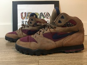 nike acg escape