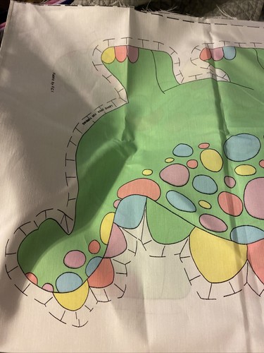 VTG Rainbow Room Dinosaur Quiltie Uncut Craft Panel - Ready To Sew - Picture 4 of 6