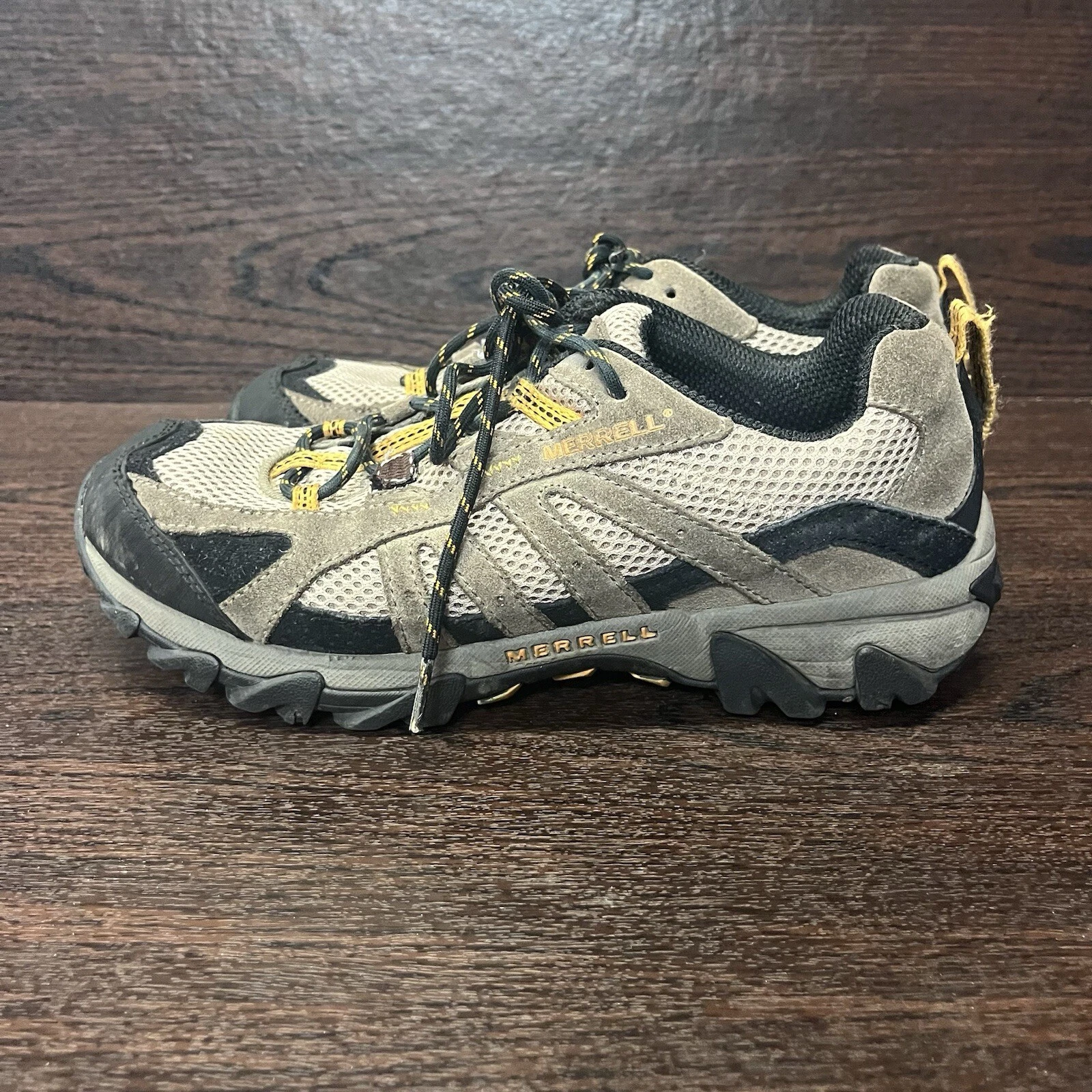 merrell hiking shoes