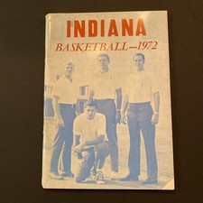 IU Indiana University Hoosiers Basketball Media Guide 1971-72 Bob Knight 1st Yr