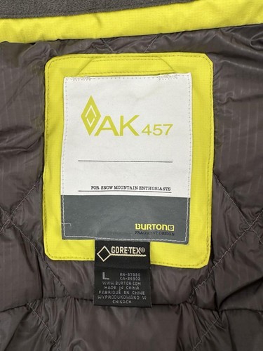 Burton AK457 GORE-TEX Men’s Snowboard Down Jacket Size L Yellow - Picture 4 of 4