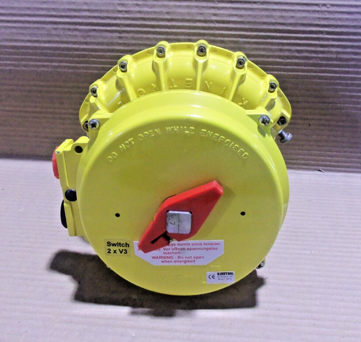 【USED美品】OneControl ButterYellowAutoQuack One Control BUTTER YELLOW AUTO QUACK – OneControl