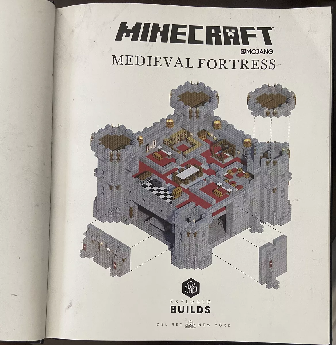 Building A Minecraft Castle The Right Way (According To Mojang) 