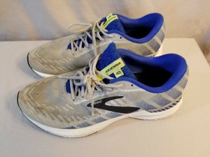 brooks ravenna 10 grey
