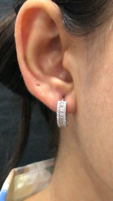 Gioielli Sterling Silver Orecchini A Cerchio (huggie) In Argento Sterling 925 Con Cristalli Bianchi - Venditore UK, Stile Fashion Huggie Con Zirconi Bianchi