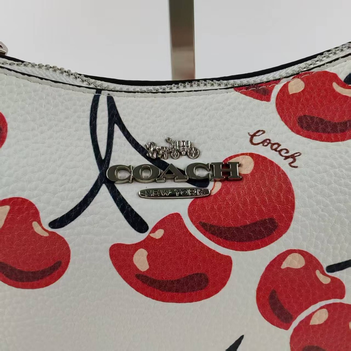 COACH CZ774 Teri Shoulder Bag With Cherry Print Smooth