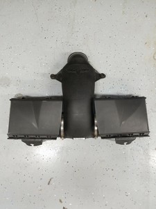 05-07-Corvette-C6-Air-Intake-Box-Cleaner-LS2-6-0L-Complete-OEM