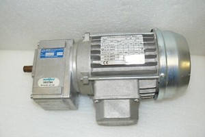 INDUR MONTECH DRIVE MOTOR W/ GEAR REDUCER 1:7.78 RATIO 3 PH