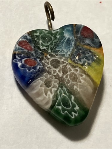 Vintage BEAUTIFUL BOLD COLORS Murano Glass Millefiori Heart Pendant Charm ITALY - Picture 9 of 11