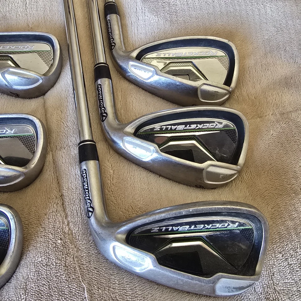 JUEGO DE HIERRO TAYLORMADE ROCKETBALLZ 4,5,6,8,9,A EJE DE ACERO R FLEX RH. Foto 3 de 4