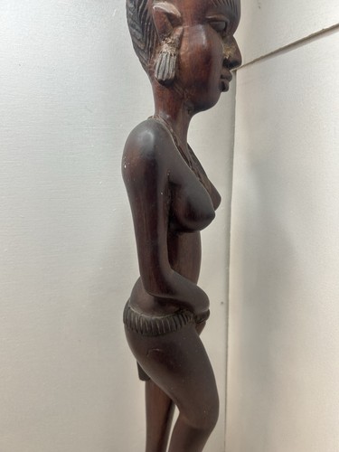 Vintage Hand Carved Hardwood African Female Tribal Figure Solid Wood 25” Tall - Picture 14 of 15