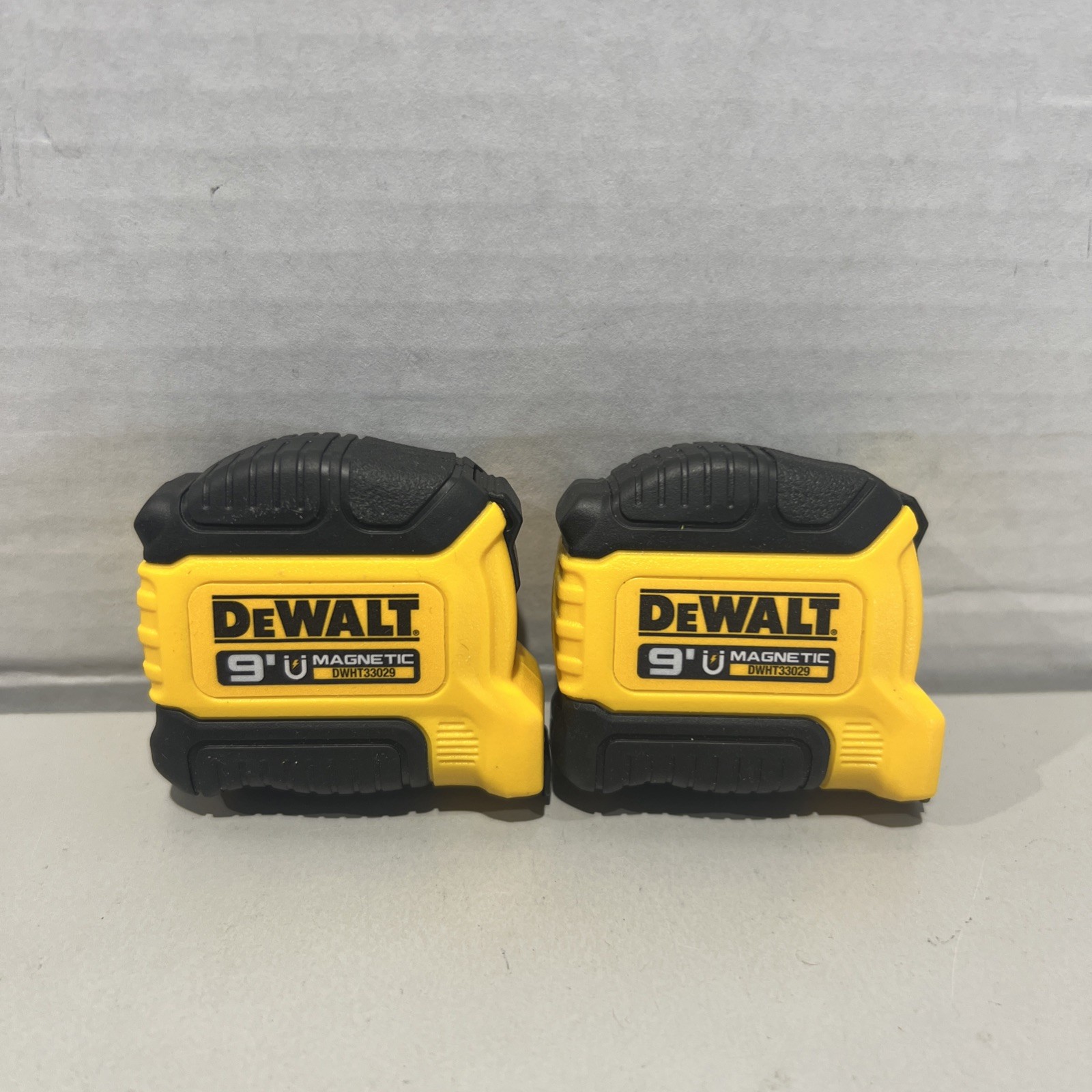 New DEWALT 9 Ft. Pocket Tape Measure.  (2-Pack) DWHT33029