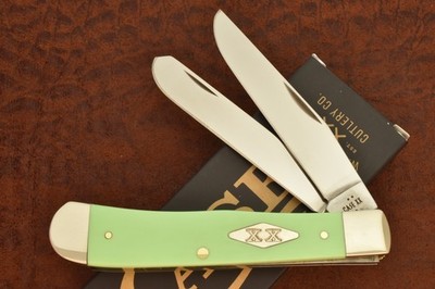 CASE XX USA 2026 MINT GREEN DELRIN DIAMOND SHIELD FULL SIZE TRAPPER KNIFE 4254SS