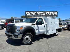 2011 Ford F-550 Super Duty 4X2 2dr Regular Cab 140.8 200.8 in. WB
