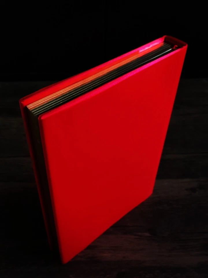 The Red Goddess Signed Deluxe Rose Edition 6/156 Scarlet Imprint - Image 3 of 4