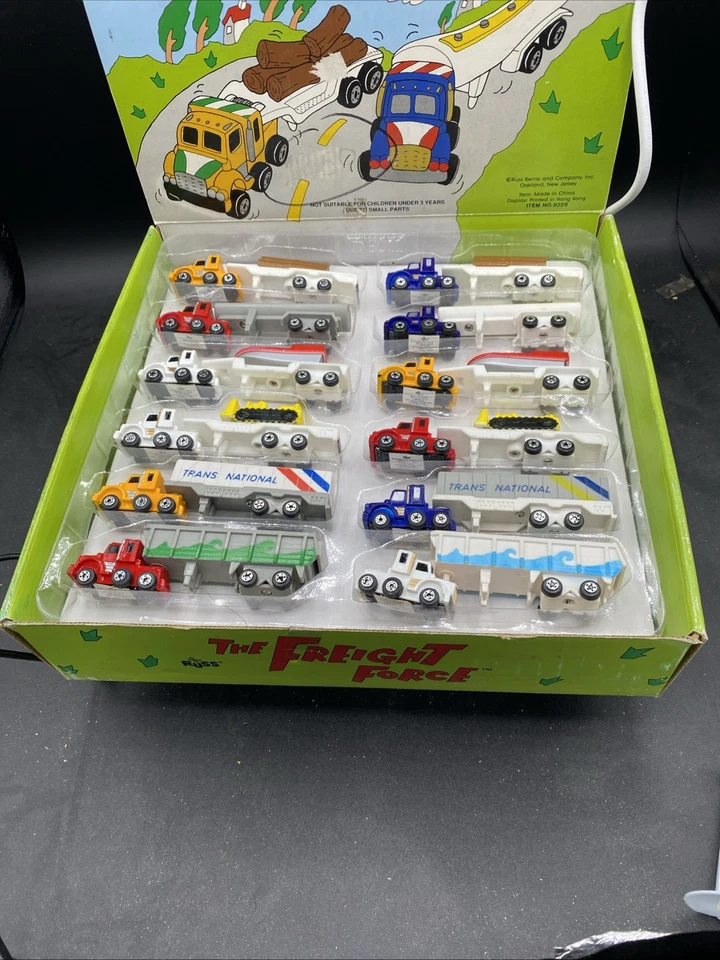 Remolque tractor semi camión The Freight Force de colección exhibición Russ Toys ¡Raro! Foto 2 de 4