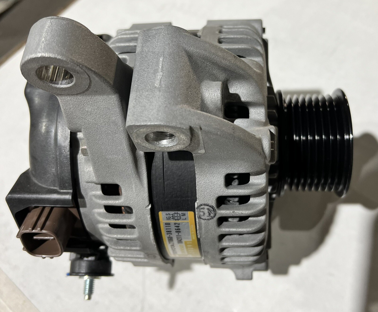 TOYOTA GENUINE 2706038110 ALTERNATOR ASSY 27060-38110 | eBay