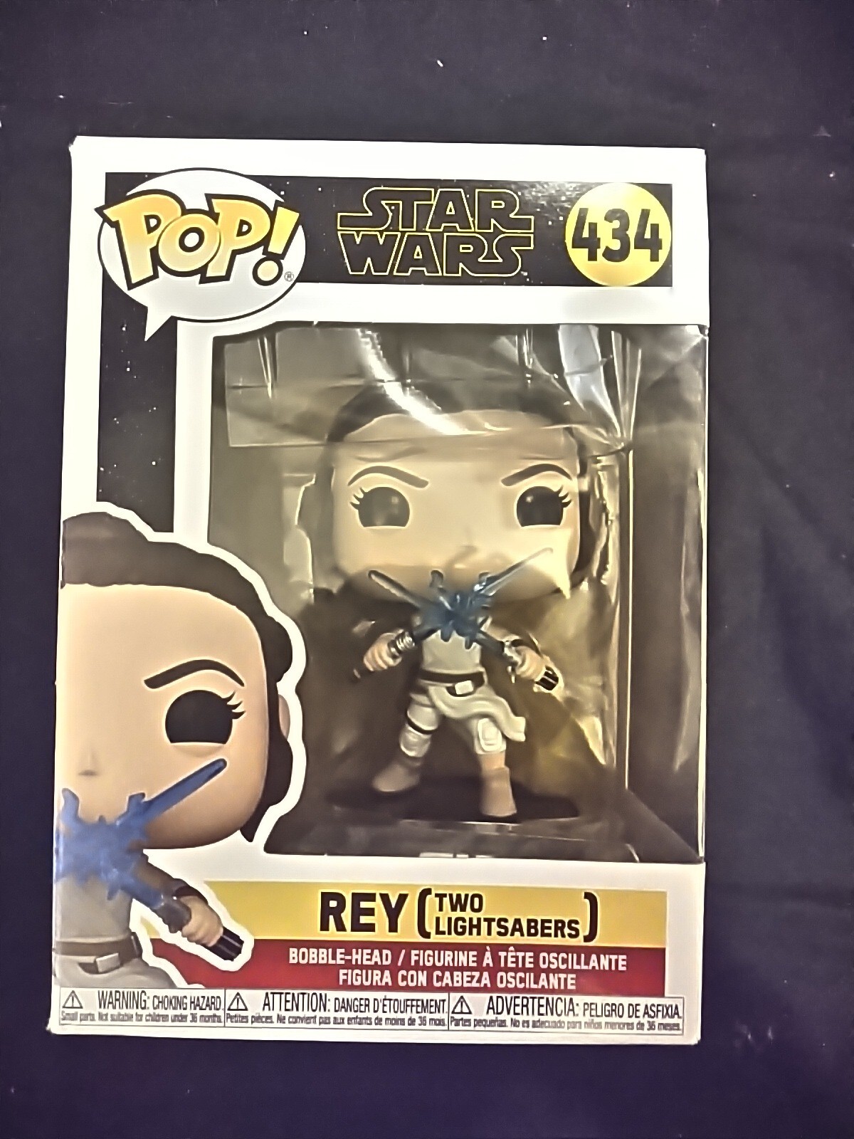 Funko Pop! Star Wars: Star Wars:the Rise Of The Skywalker Rey With 2 Lightsaber