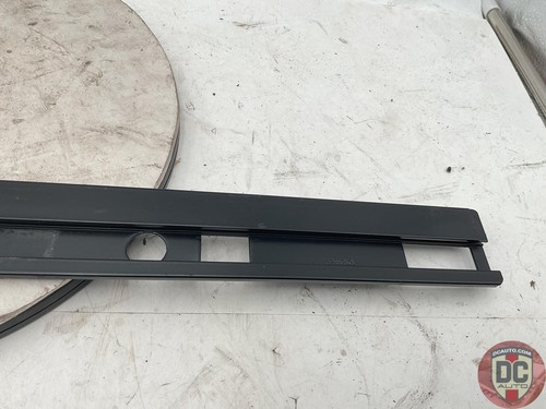 1987-1998 Porsche 911 964 993 Right Sunroof Guide Rail 96456434200 91156404203 - Picture 4 of 5