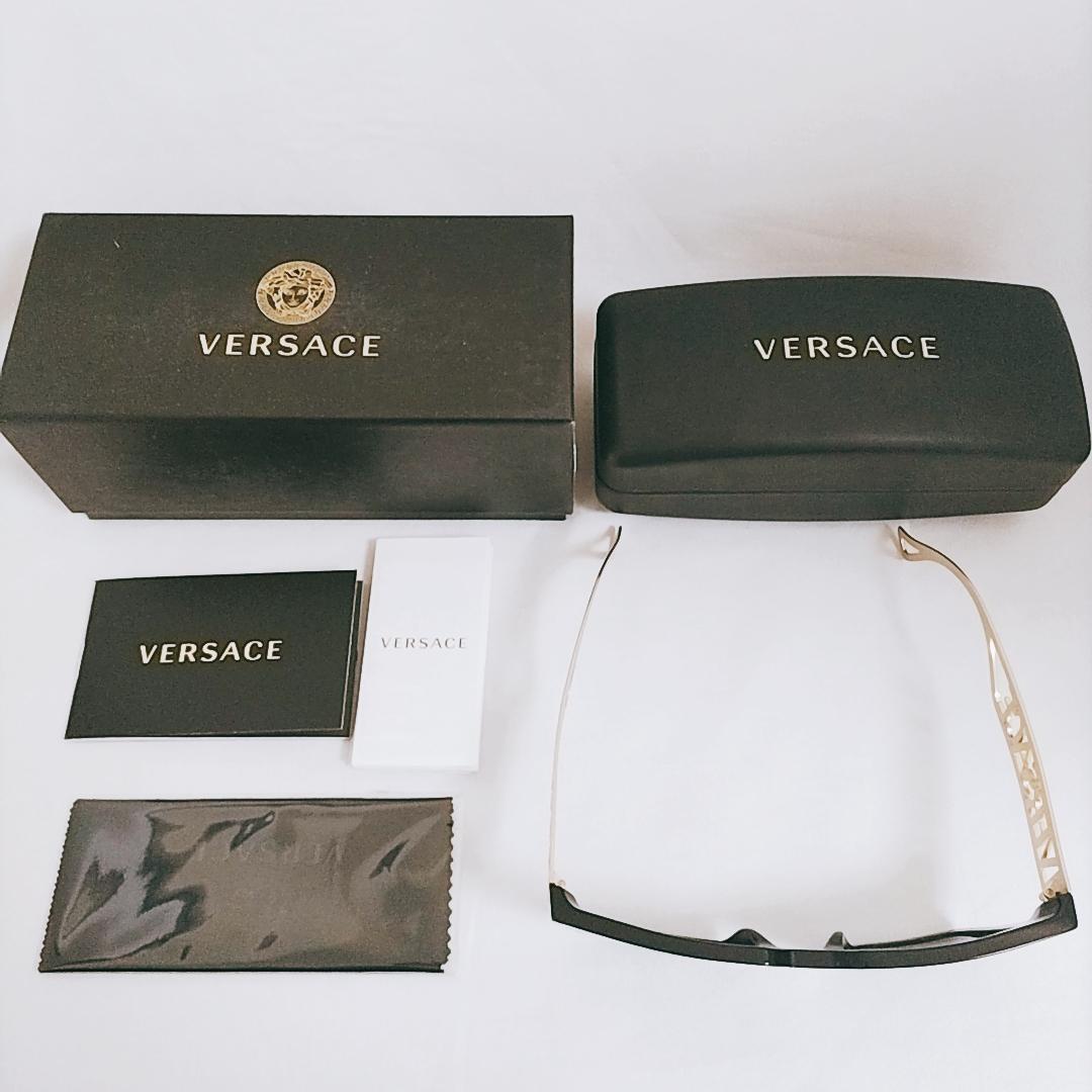 希少 VERSACE ヴィンテージ セットアップ レトロ メデューサ ロゴ 42 希少 VERSACE ヴィンテージ セットアップ レトロ メデューサ ロゴ 42