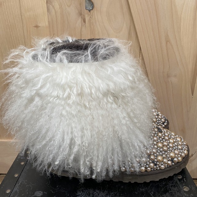 ugg lida boots size 10