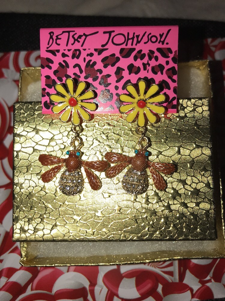 43. Gold Bees Headband in gold/Betsy Johnson jewelry gift box BETSEY JOHNSON LOVELY WHITE SUNFLOWER NECKLACE AND BEES  main image 2