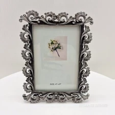 VTG Floral Art Nouveau Style Silver Toned 4" x 6" Picture Frame, Metal, Standing