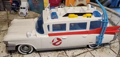 2020 Hasbro Columbia Pictures Ghost Busters Wagon
