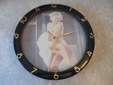 VINTAGE MARILYN MONROE QUARTZ CLOCK, 11 1/2", SHONTEK, TAIWAN, WORKS GREAT!