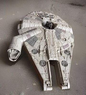 STAR WARS  MICRO MACHINES   MILLENNIUM FALCON   25x35 cm
