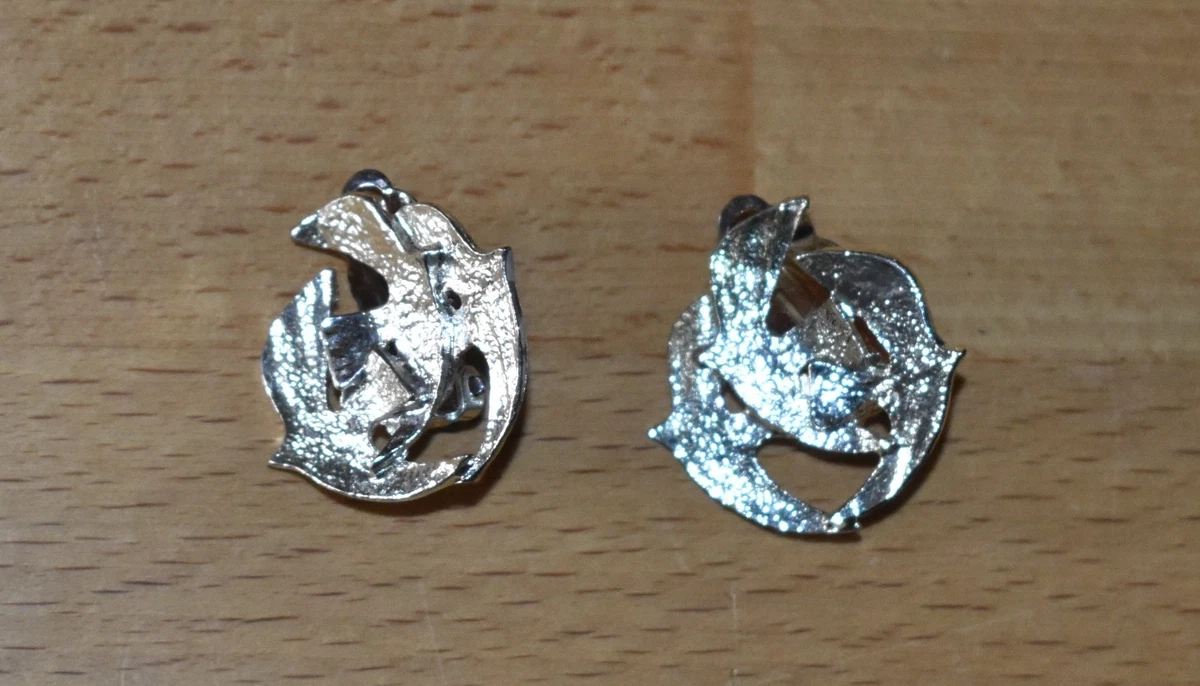 Ancienne Paire De Boucles D'oreilles Pendantes à Clips - Métal Argenté Et Perle