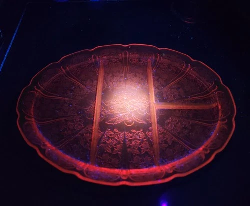 Vintage Selenium JEANNETTE CHERRY BLOSSOM DIVIDED OVAL SERVING TRAY PLATTER 13"