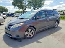 Sienna  2015 Third Seat Station Wagon Van 593901