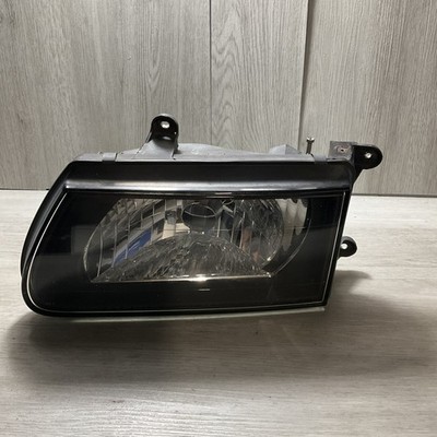 2000 - 2002 Isuzu Rodeo Left Driver Side Halogen Headlight Lamp Assembly OEM