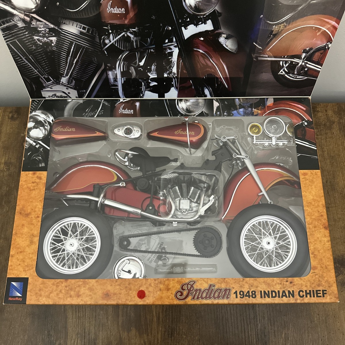 Vintage New Ray 1948 Indian Chief Motorcycle 1:6 Scale
