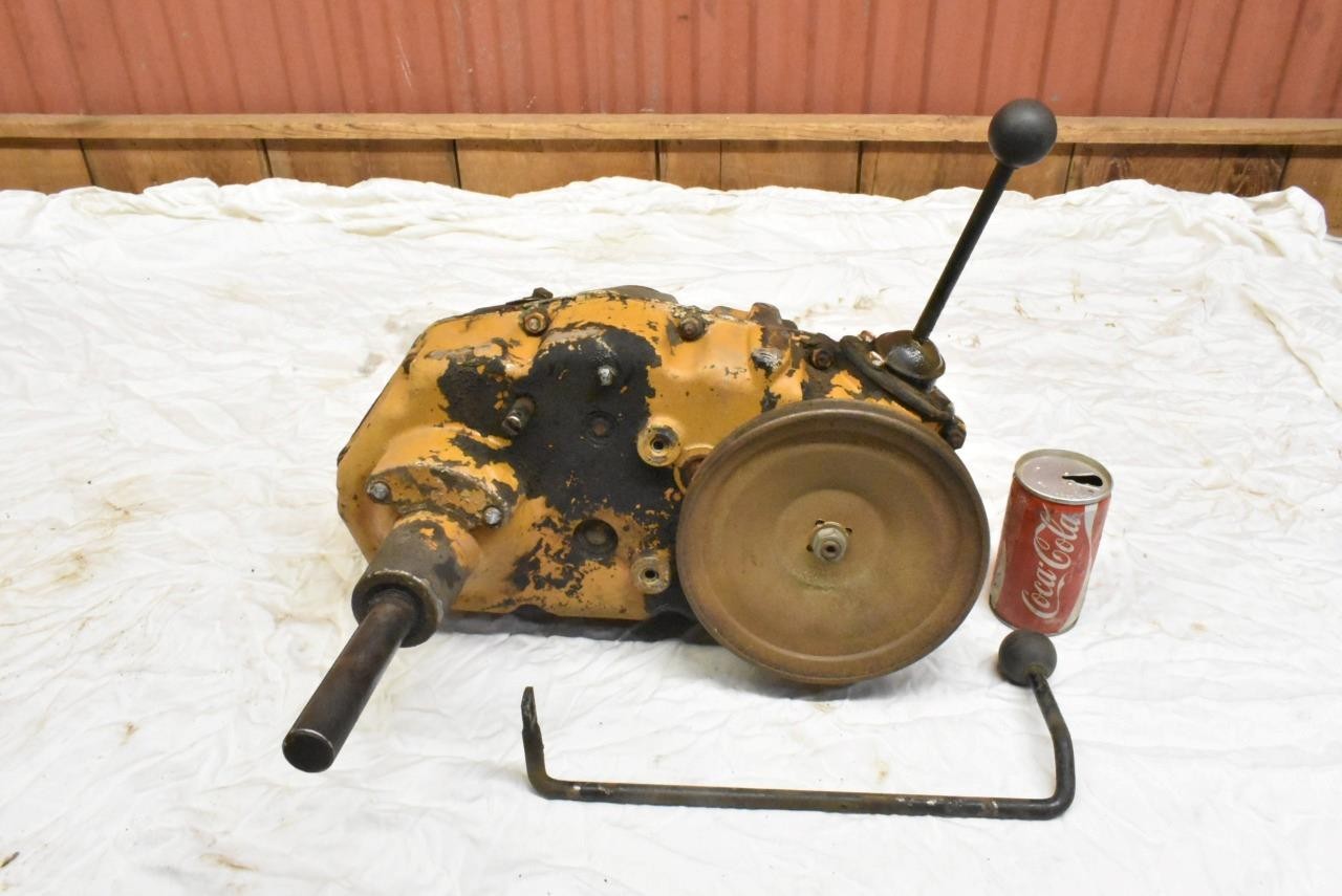 Vintage Sears Suburban SS 12 Garden Tractor 2 Speed Transmission Transaxle Hi Lo