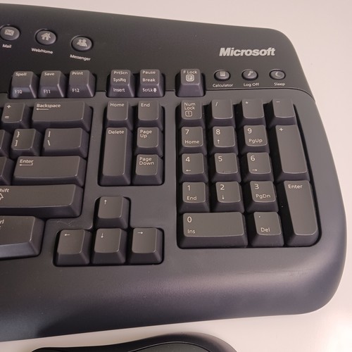 Microsoft Wireless Multimedia Keyboard 1.1 #1014 and 2.1 USB Receiver + Mouse - Picture 4 of 13