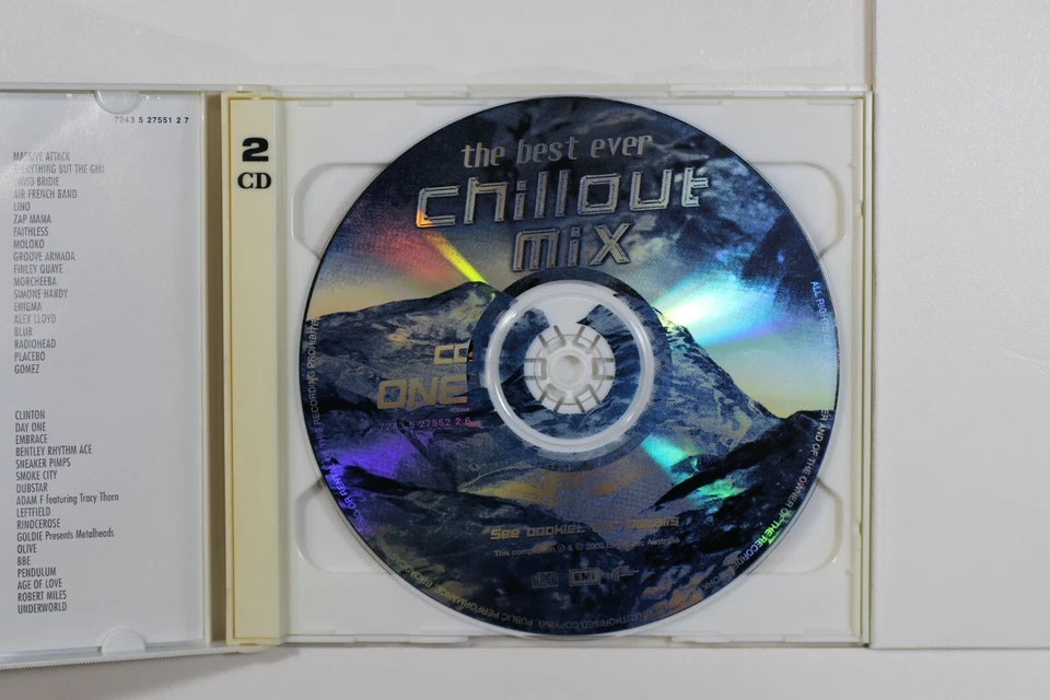 The Best Ever Chillout Mix - CD Sent With Tracking (C1436) — 第 2/3 张图片