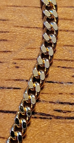 Gold Plated .925 Curb Link Chain Bracelet Women 8" 3.9 Grams - Picture 2 of 3