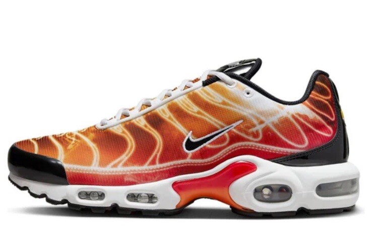 Size 11.5 Nike Air Max Plus Light Photography Black Red Orange Mens DZ3531-600 — product photo 1 of 7