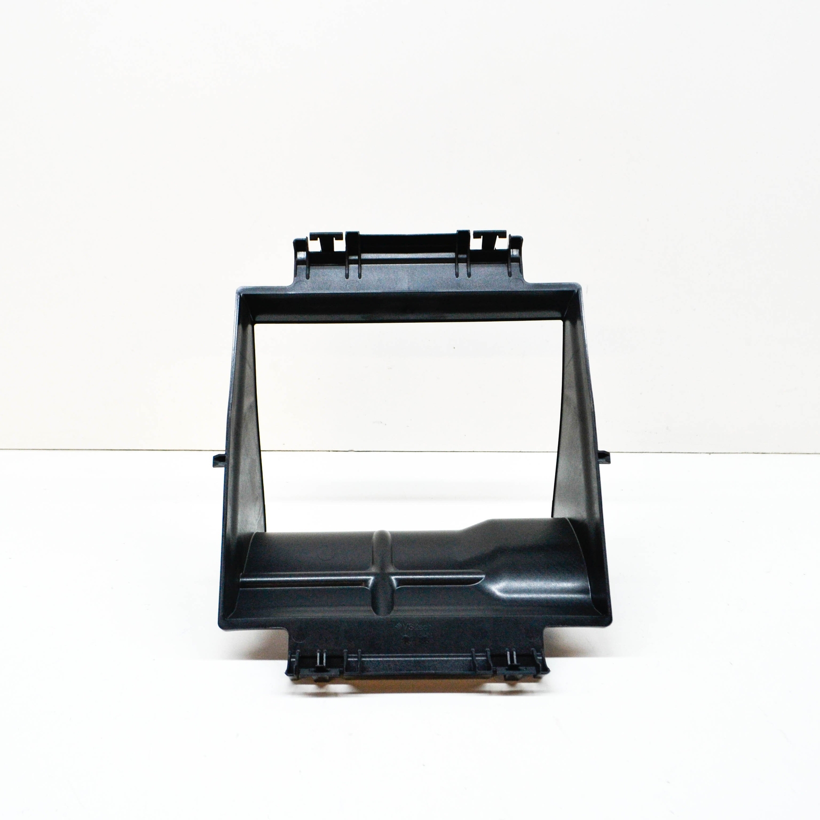 Mercedes-Benz C A205 C205 S205 W205 Luftkanal A2055052830