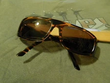 Hugo Boss [HG_15815_DB_140] Large Frame ~ SUNGLASSES ~ Made in Austria Ltd Stock